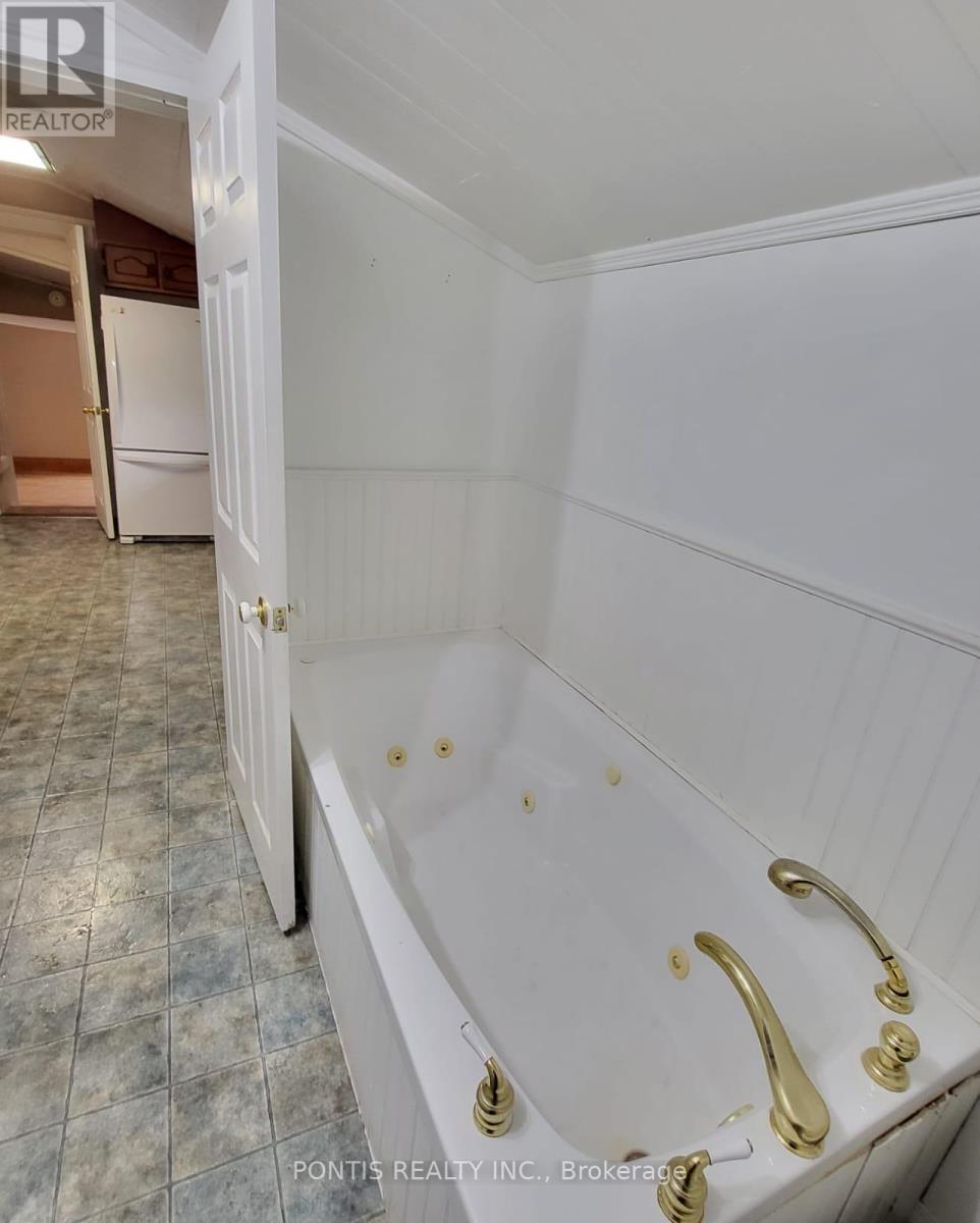 41 SUNSET DR