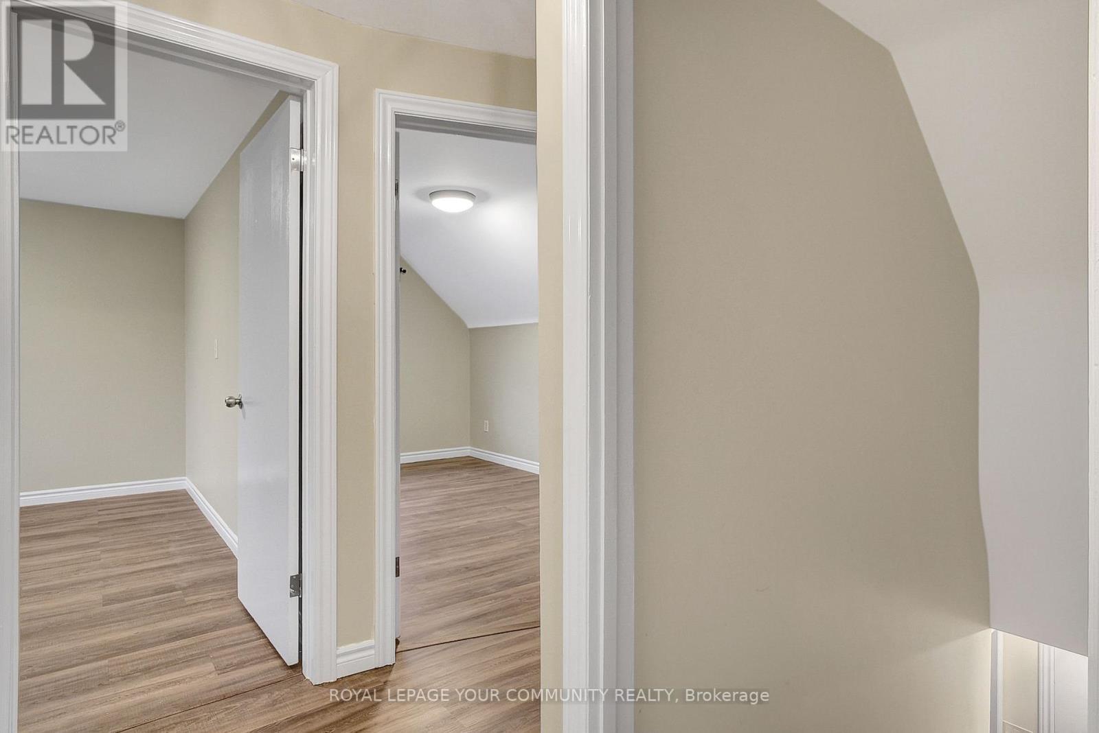 #A -160 ELGIN CRES S, #A