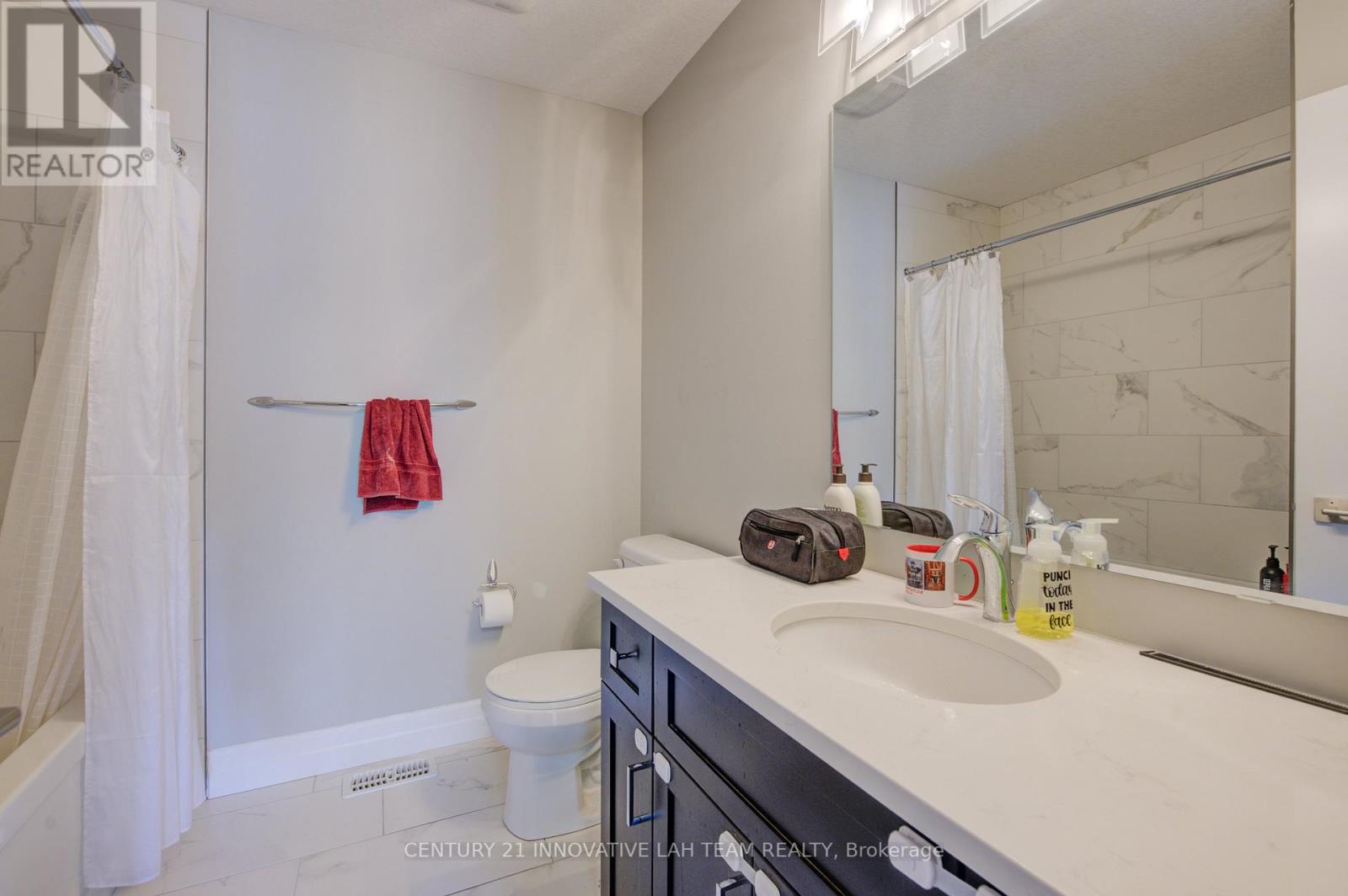 #30 -1023 DEVONSHIRE AVE, #30