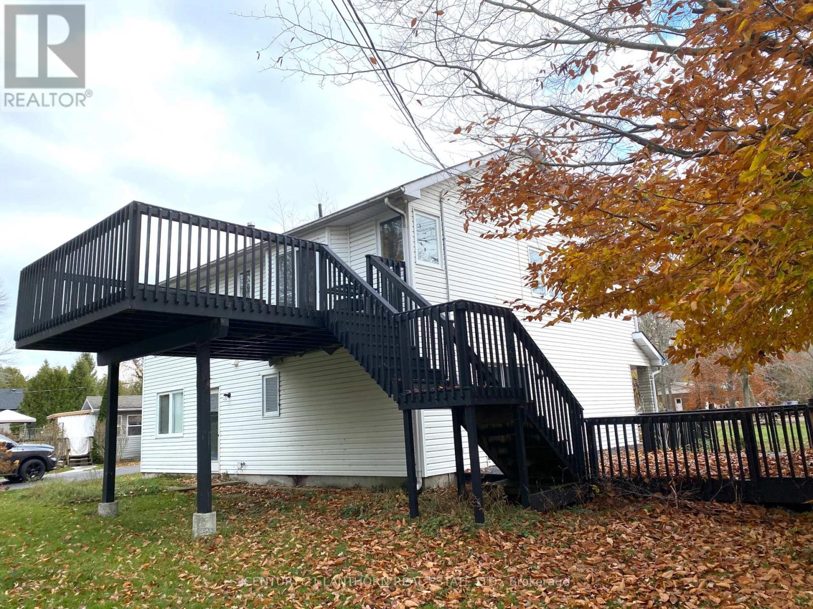 122 PARKVIEW RD