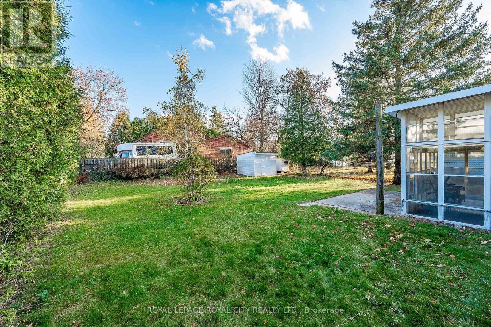 566 PAISLEY RD