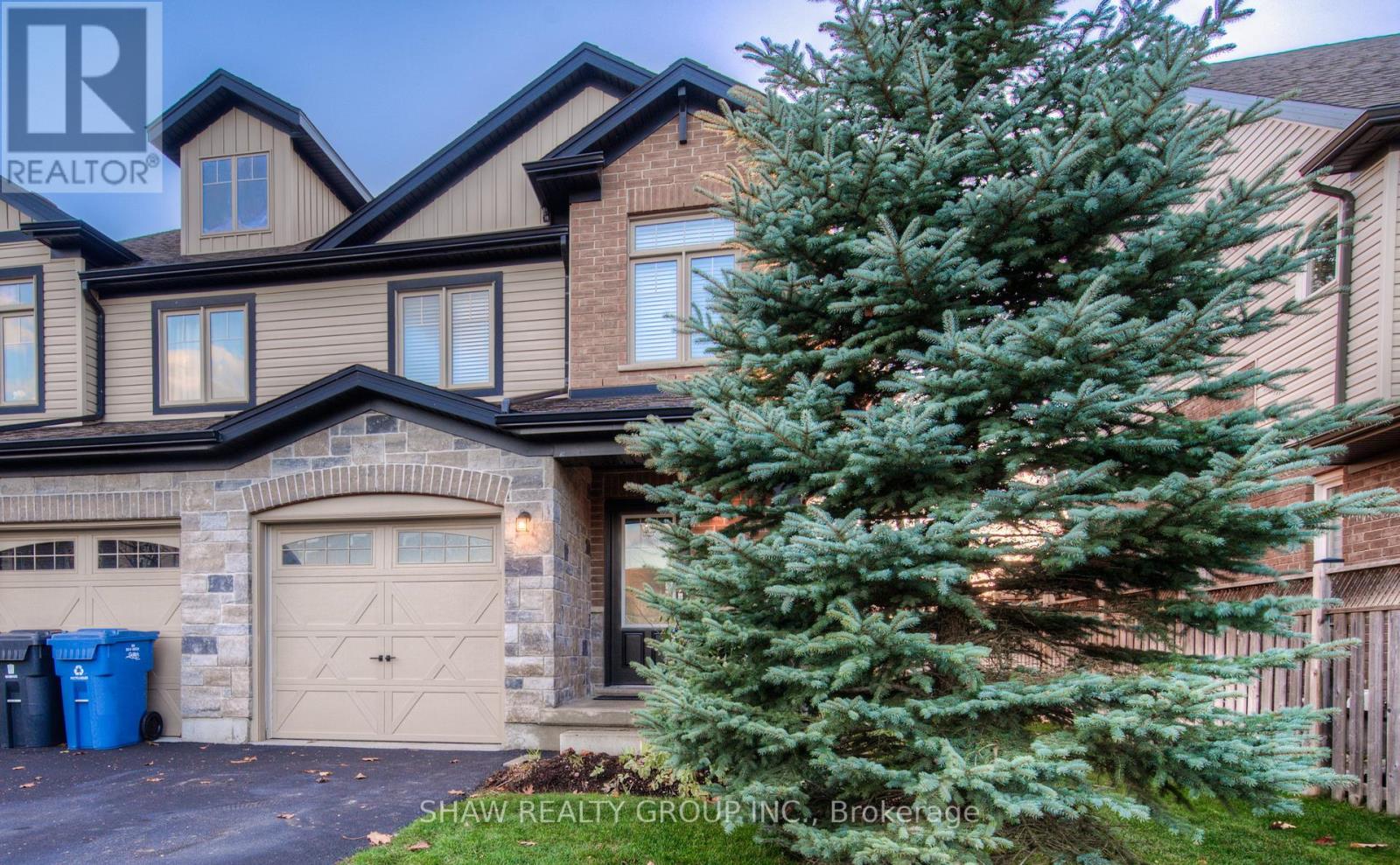 5 ARLINGTON CRES