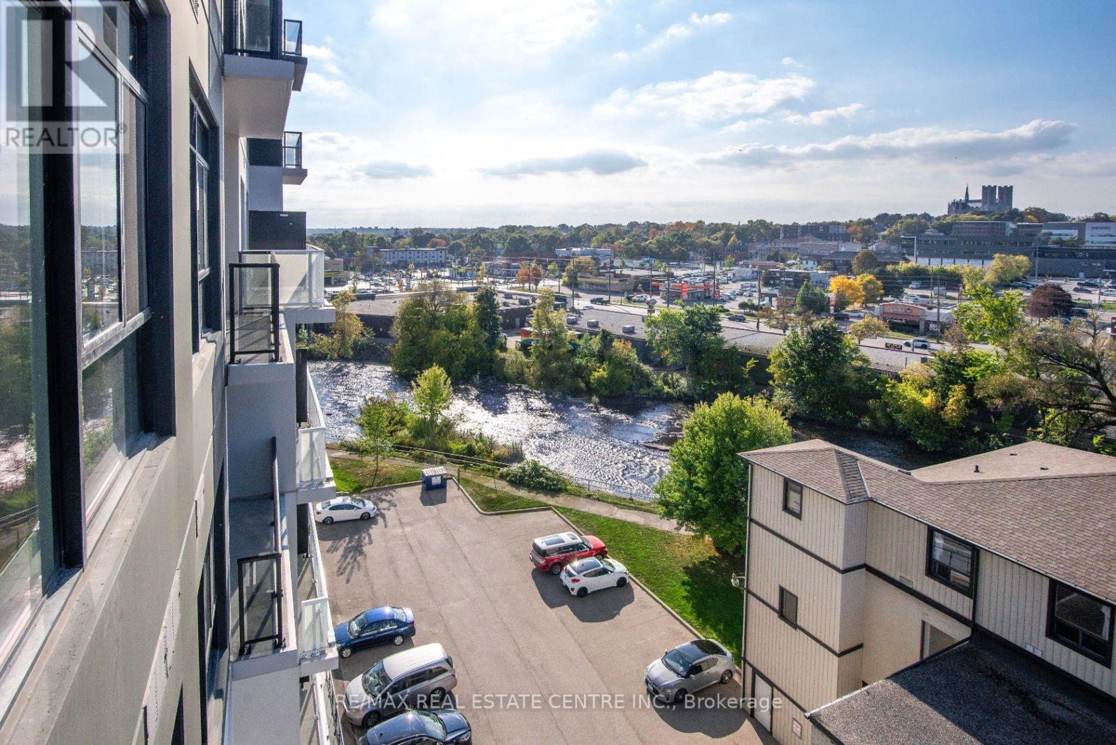 #609 -71 WYNDHAM ST S, #609