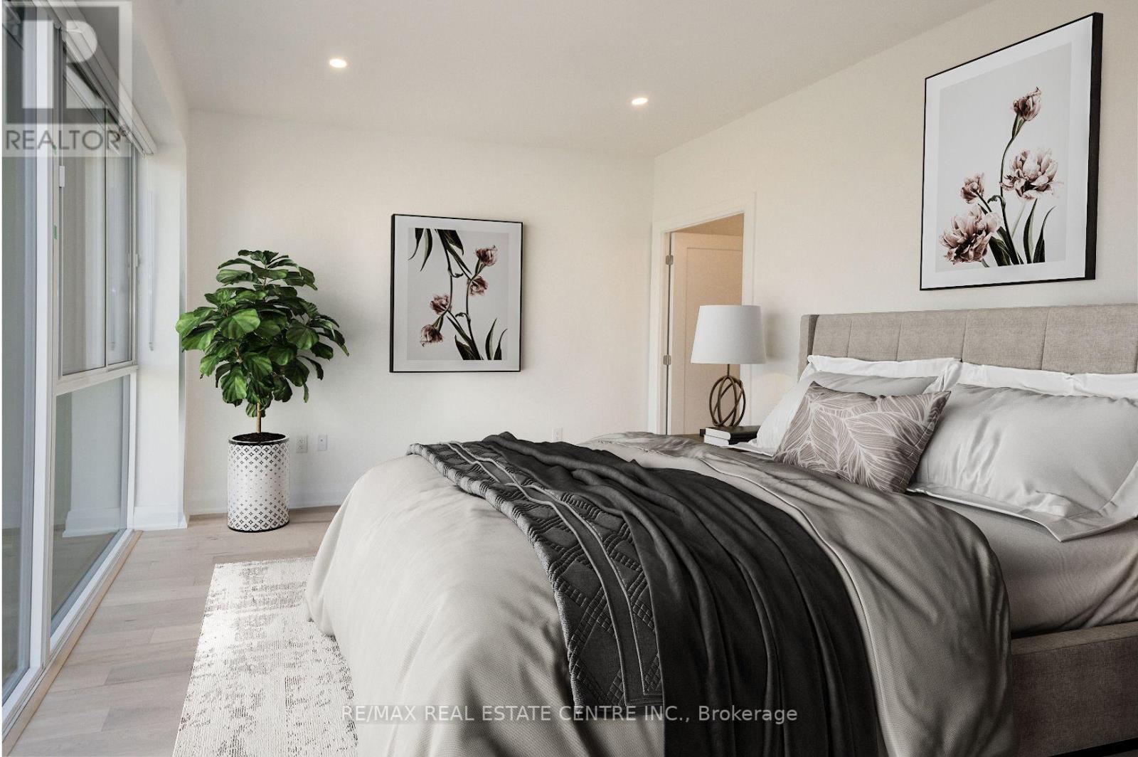 #609 -71 WYNDHAM ST S, #609
