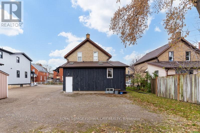 45 PRINCESS ST E