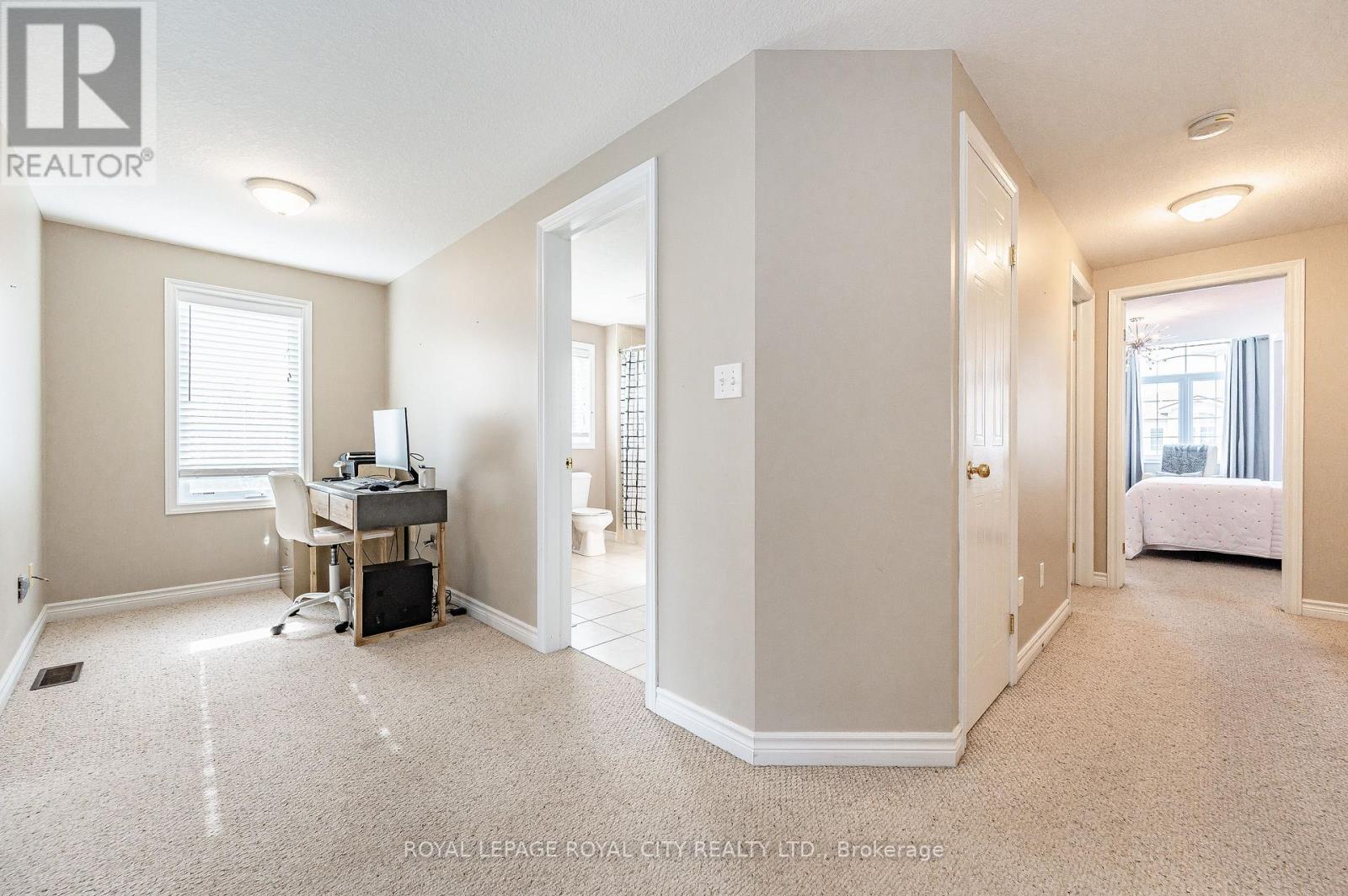 #28 -20 SHACKLETON DR, #28