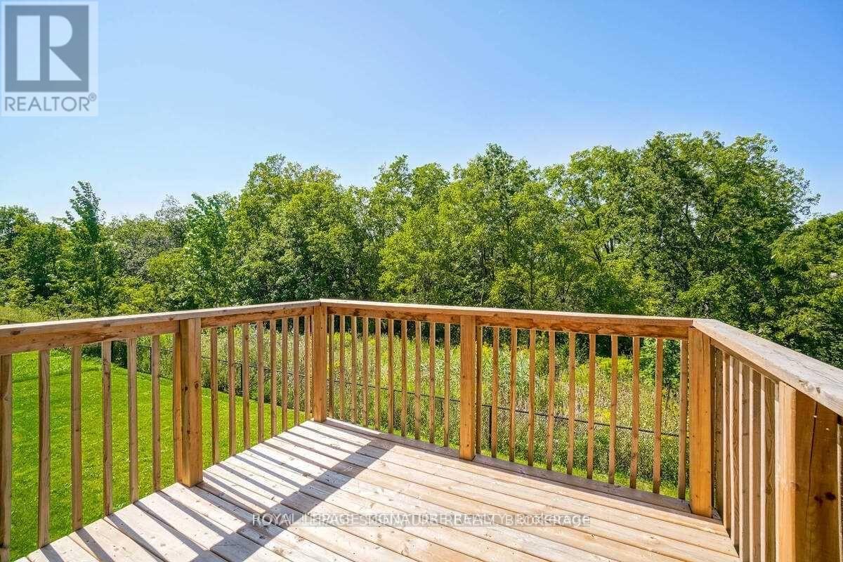 11 FLEMING CRES