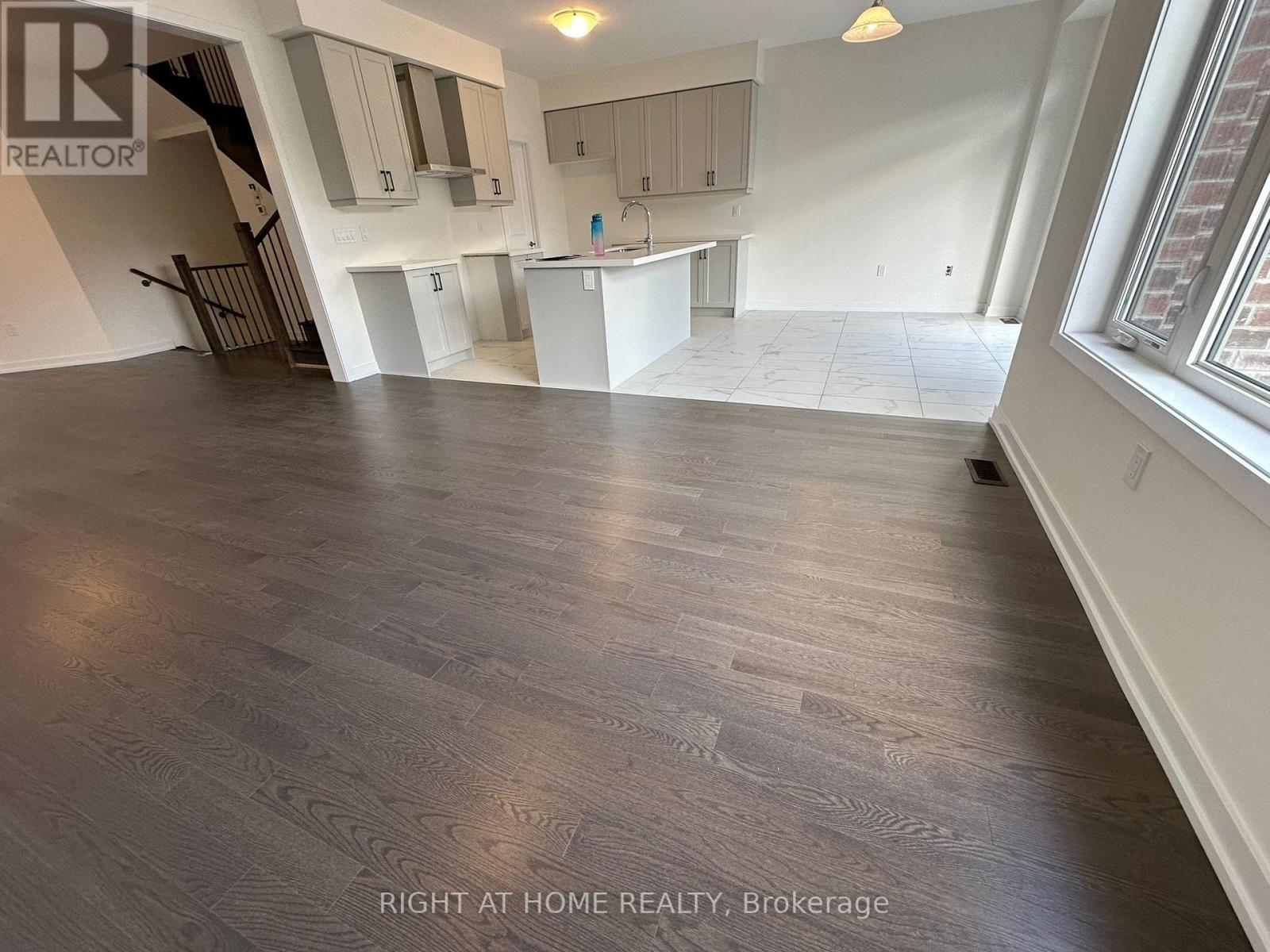 56 GARLAND AVE