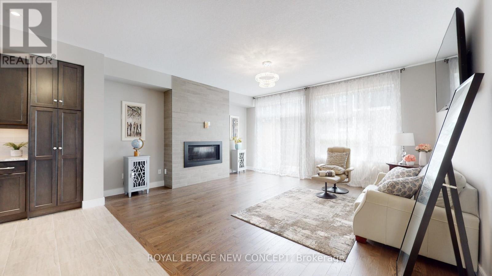 #53 -60 ARKELL RD, #53