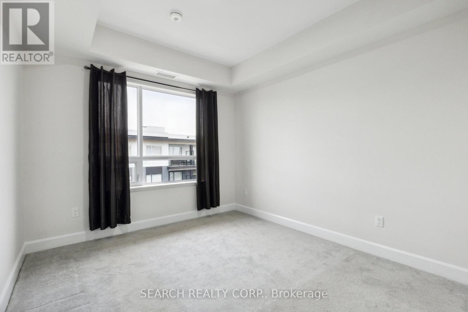 #608 -243 NORTHFIELD DR E