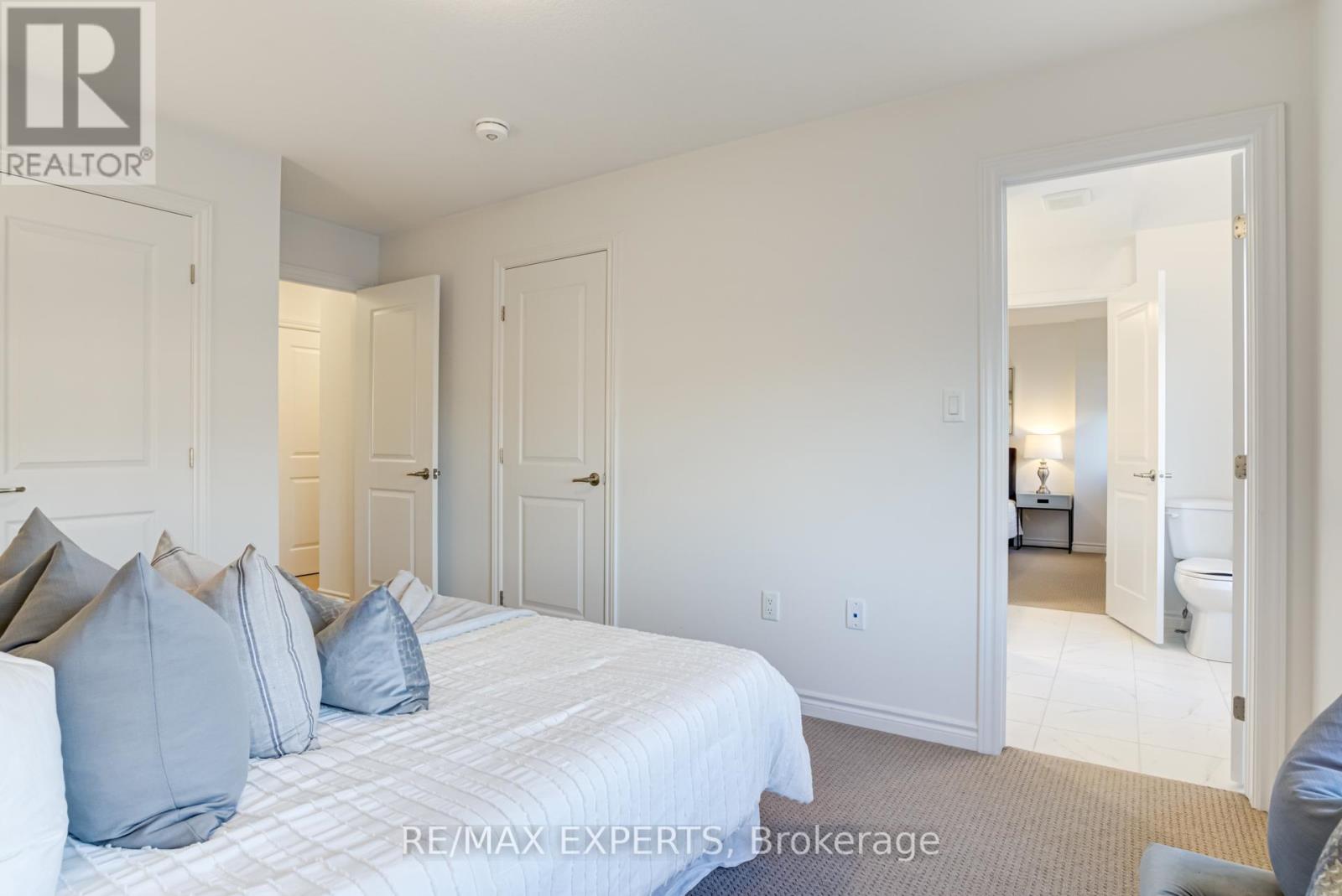 453 BLACKBURN DR