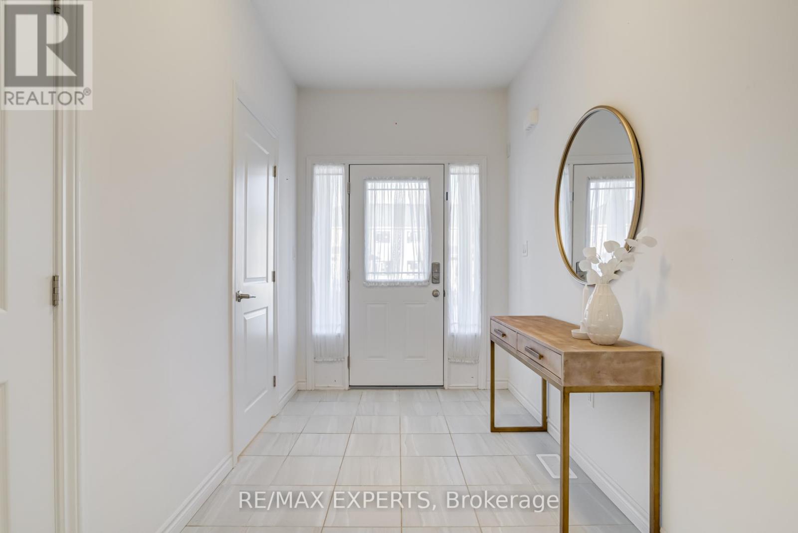 453 BLACKBURN DR
