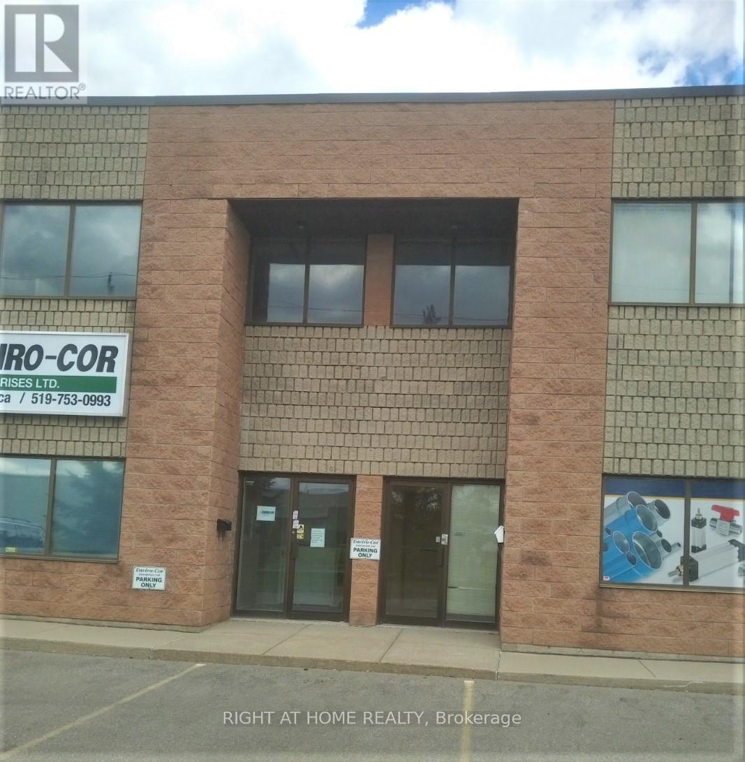 #8 -62 PLANT FARM BLVD, #8