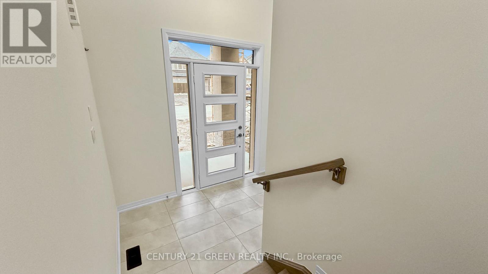75 MACKLIN ST