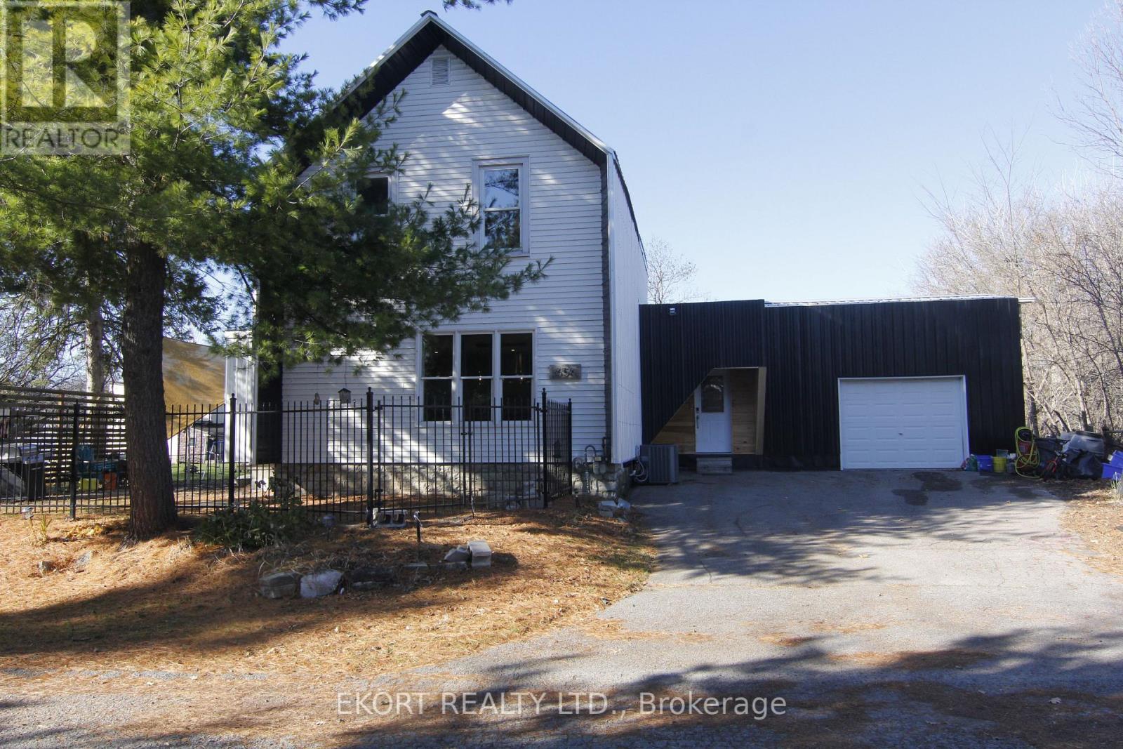 656 BROOKLYN RD