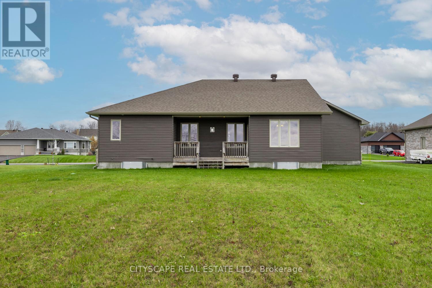 320 AUTUMN MEADOW WAY