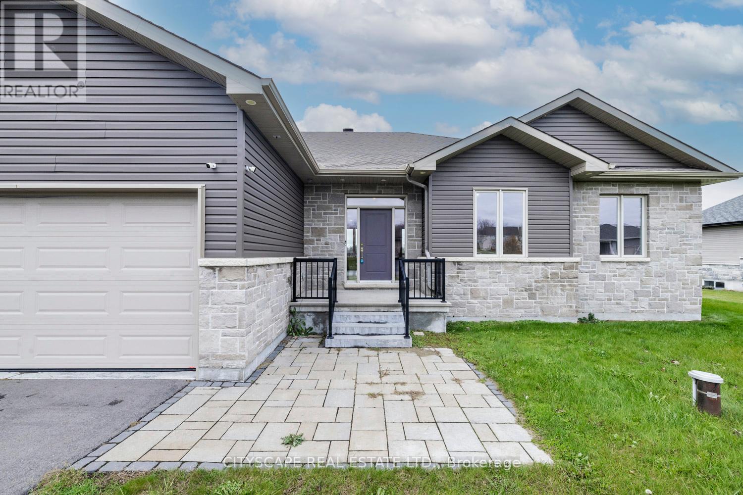 320 AUTUMN MEADOW WAY