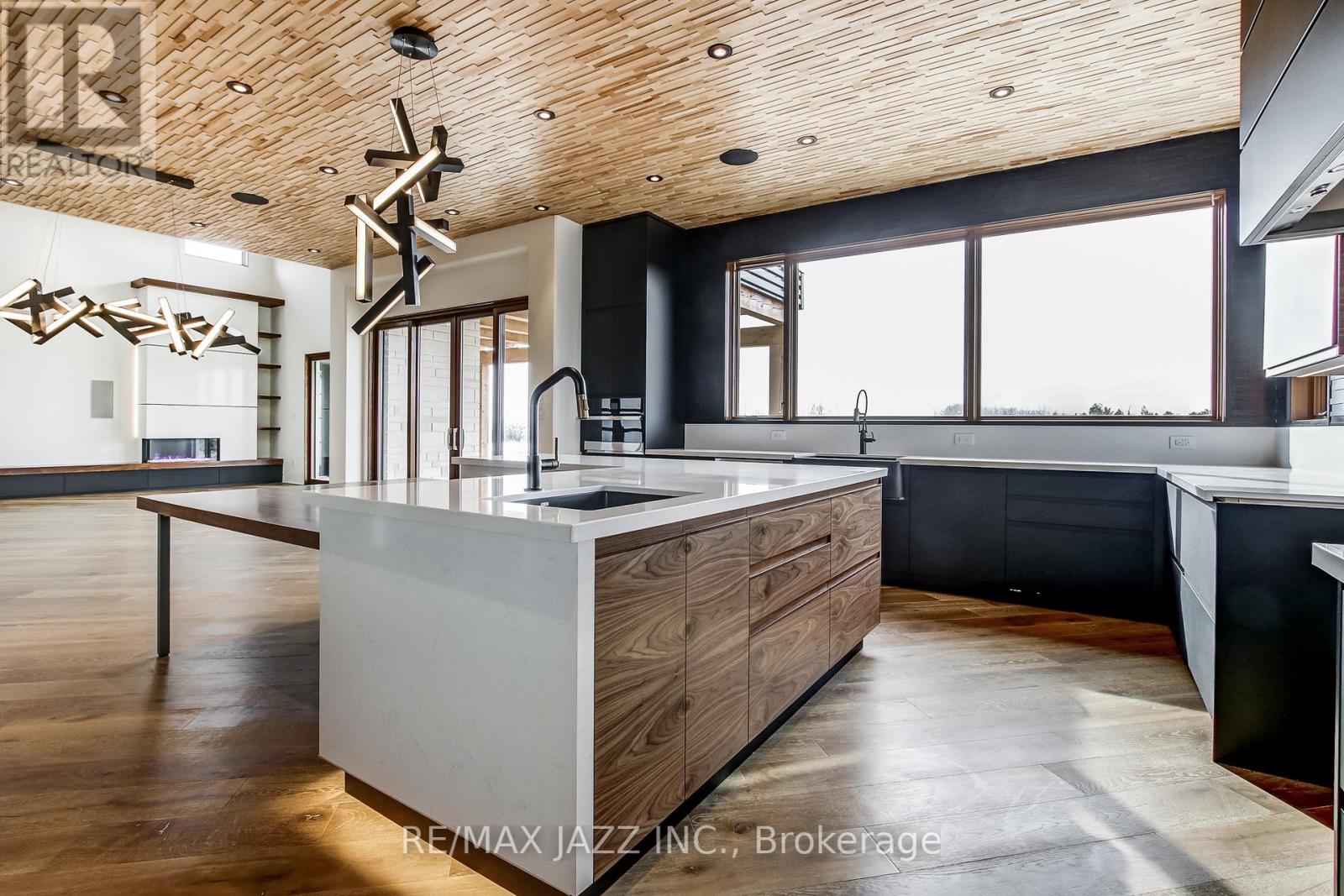 127 ELYSIAN FIELDS RD