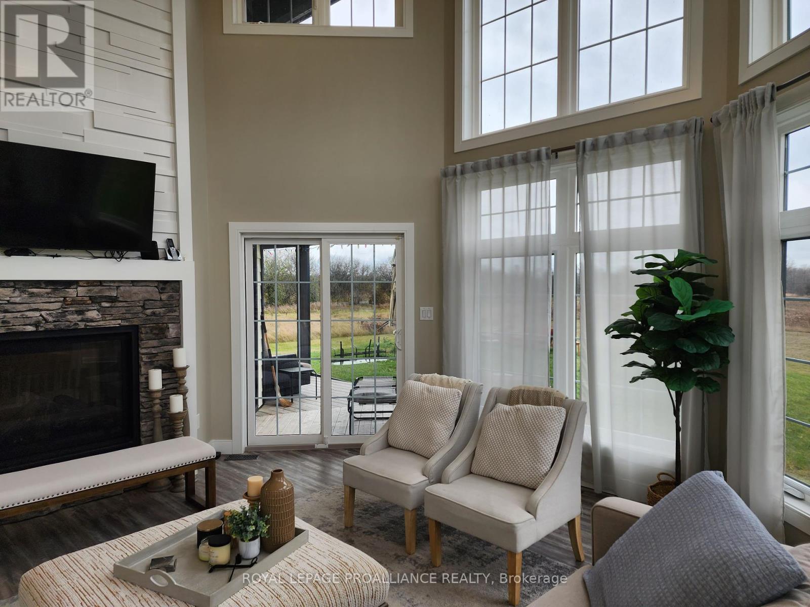 20845 LOYALIST PKWY