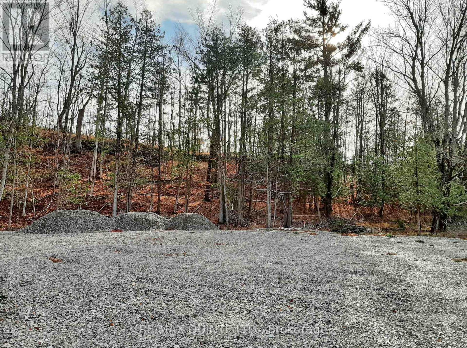 1532 O'HARA RD