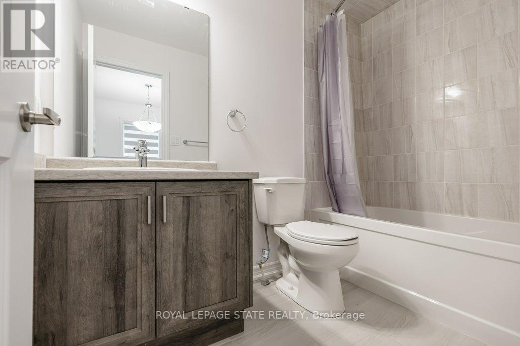 #43 -461 BLACKBURN DR, #43