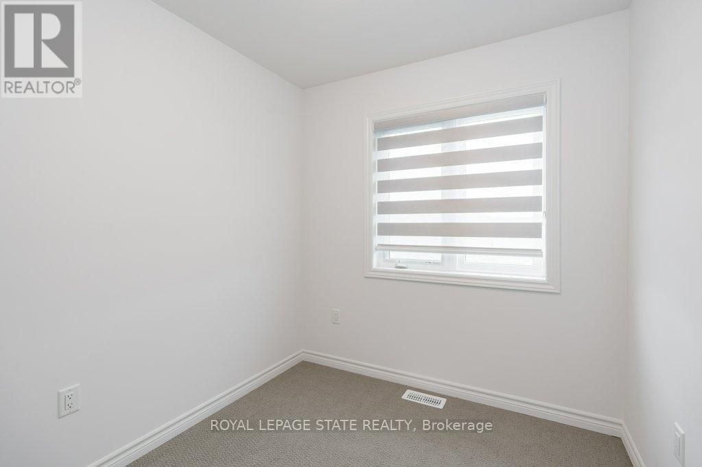 #43 -461 BLACKBURN DR, #43