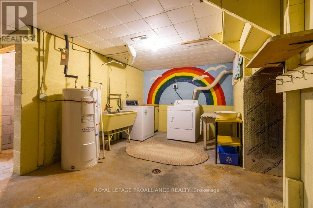 22 NORTHWOOD CRES