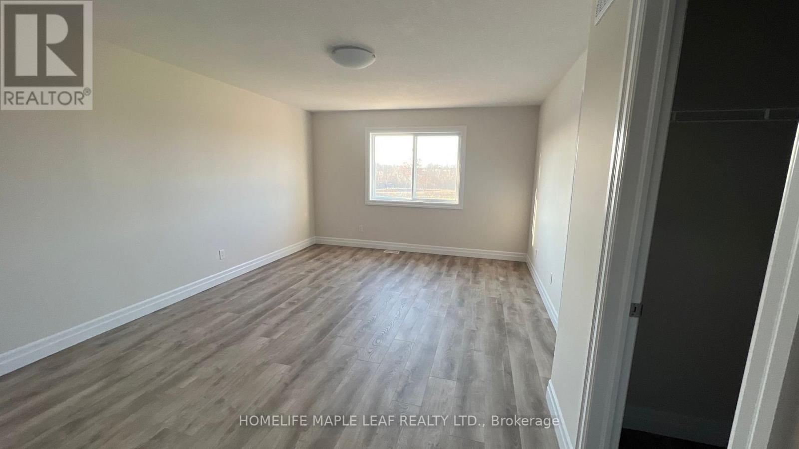 #11 -32 FAITH ST, #11