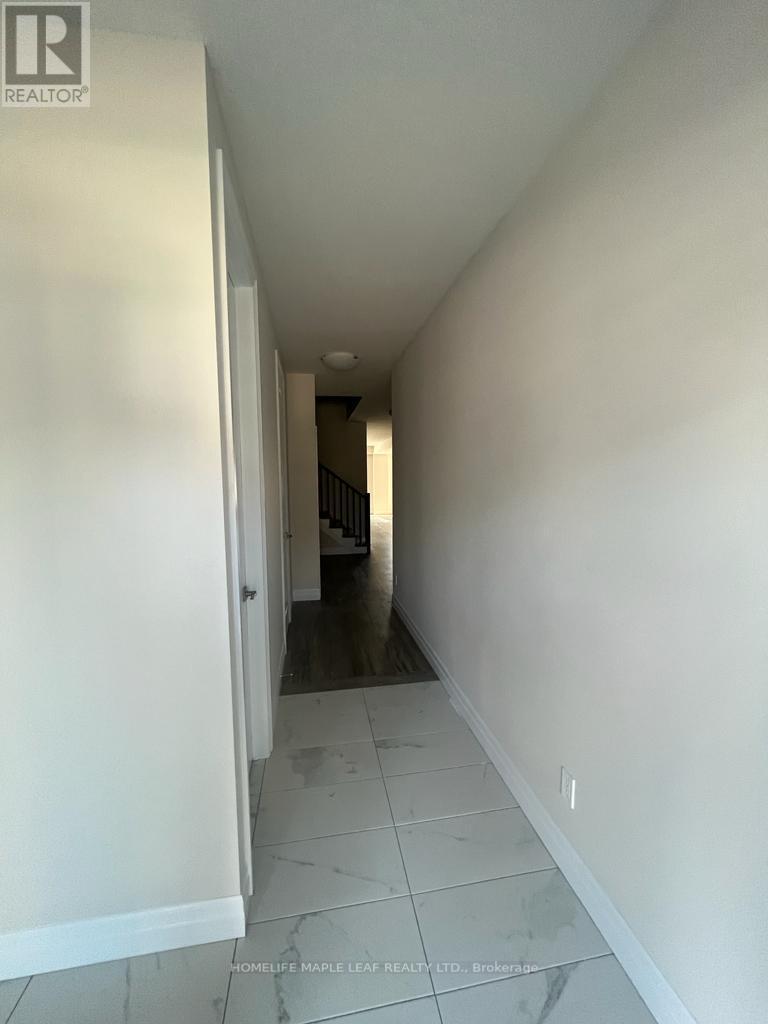 #11 -32 FAITH ST, #11