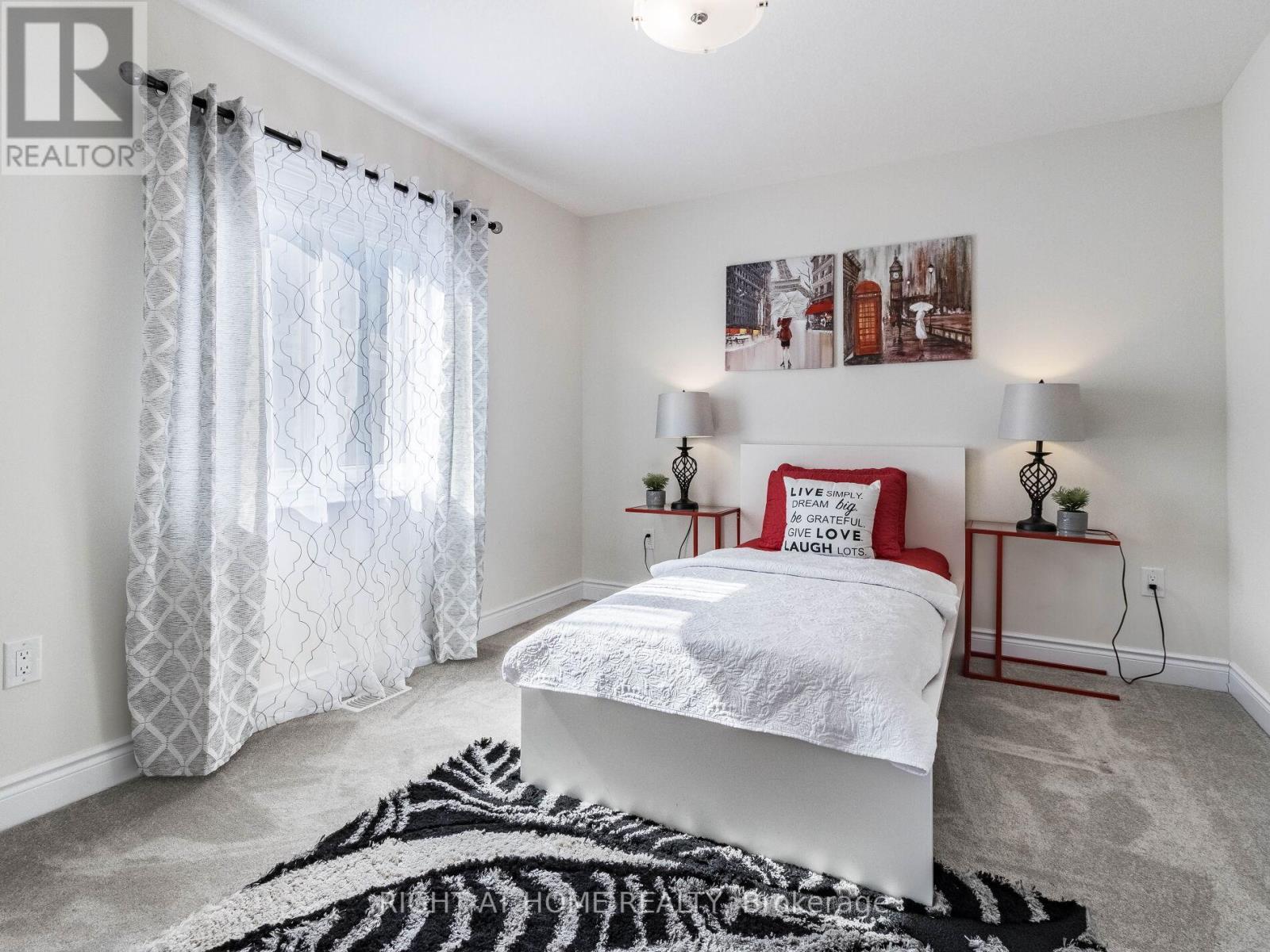 223 THOMPSON RD