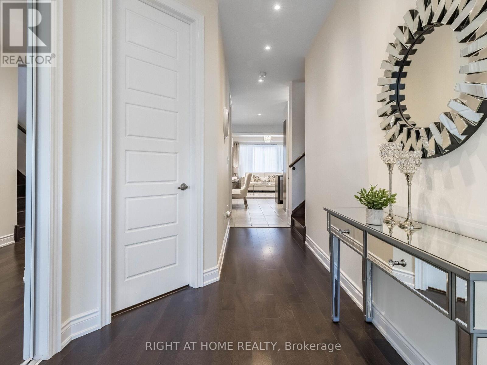 223 THOMPSON RD
