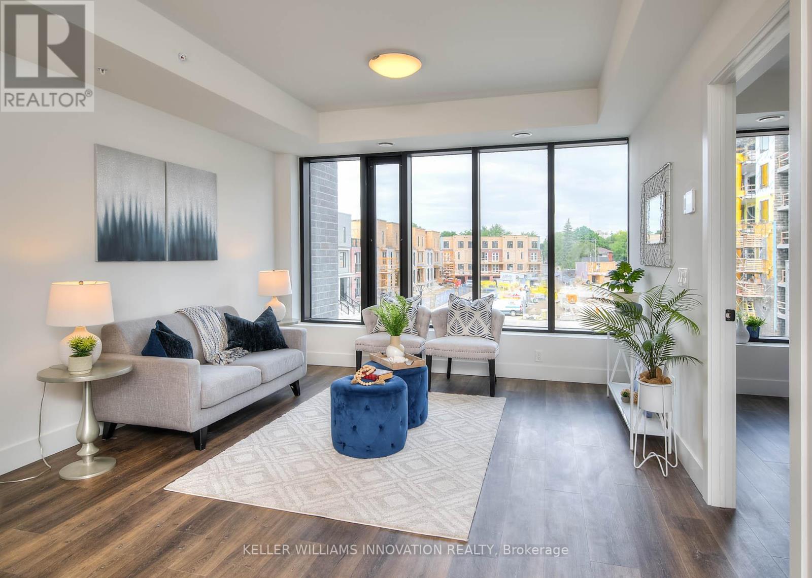 #309 -103 ROGER ST, #309