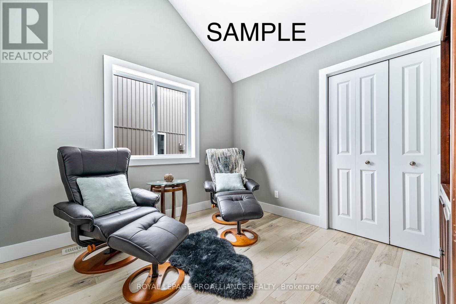 29 CLAYTON JOHN AVE