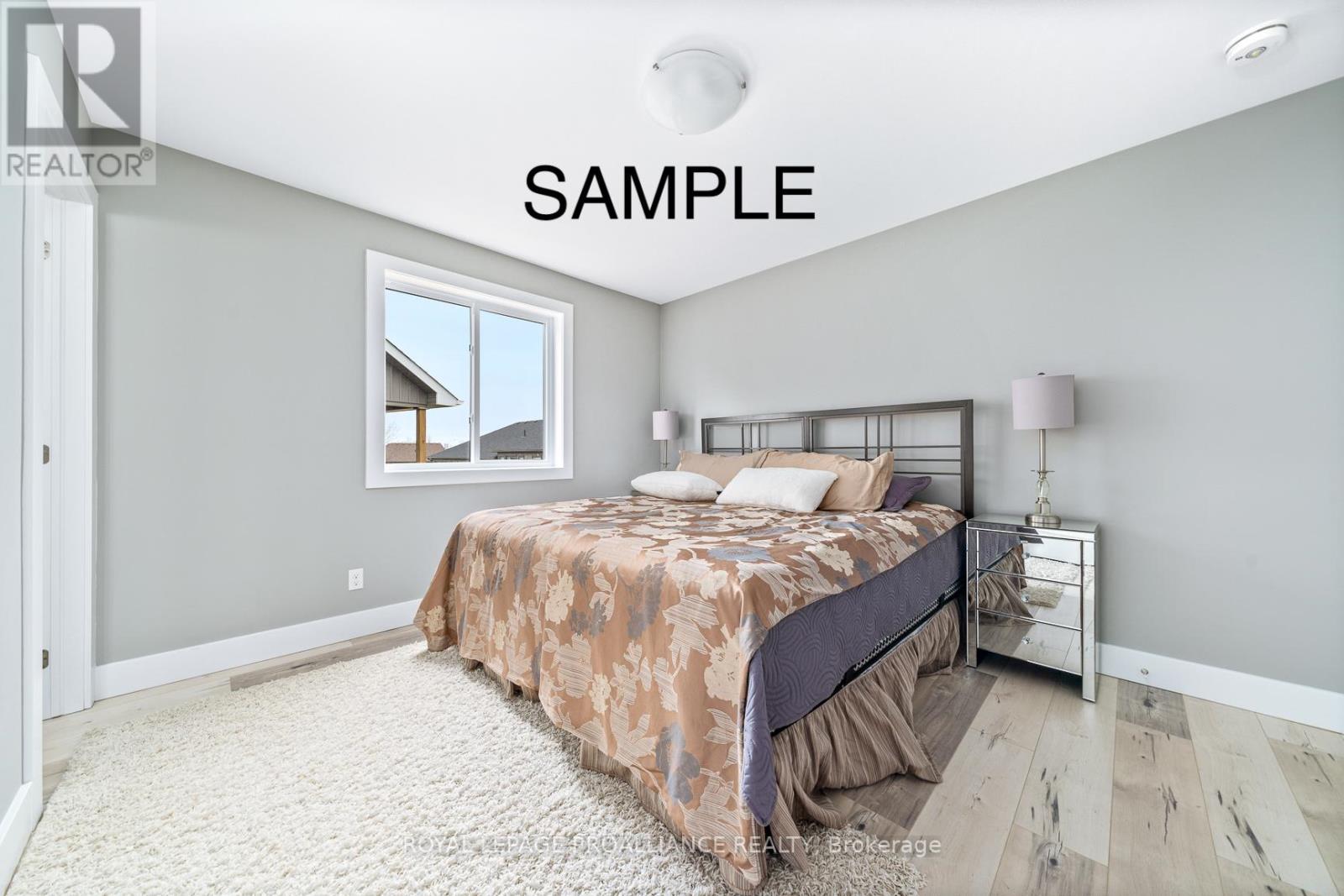33 CLAYTON JOHN AVE
