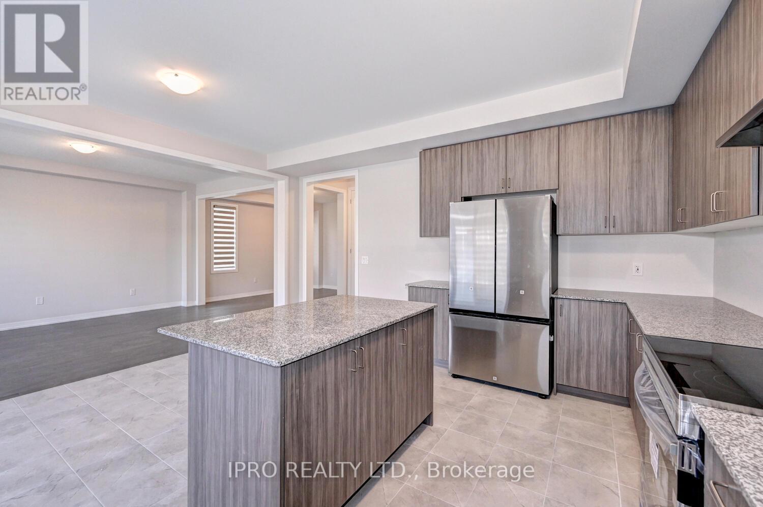 100 BLACKLOCK ST