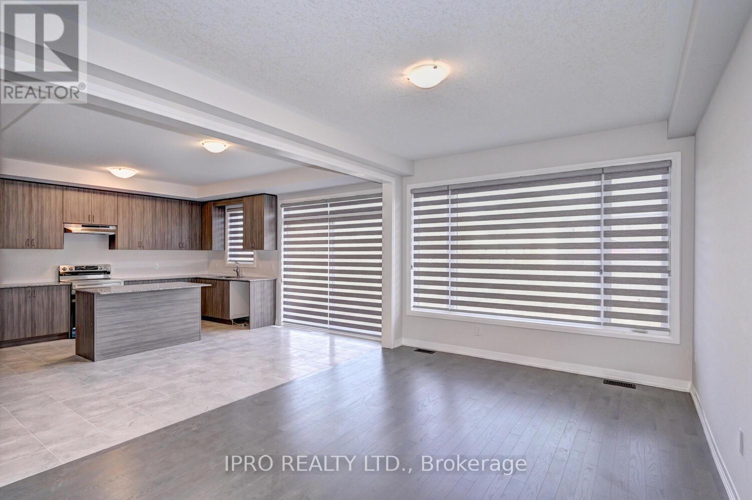 100 BLACKLOCK ST