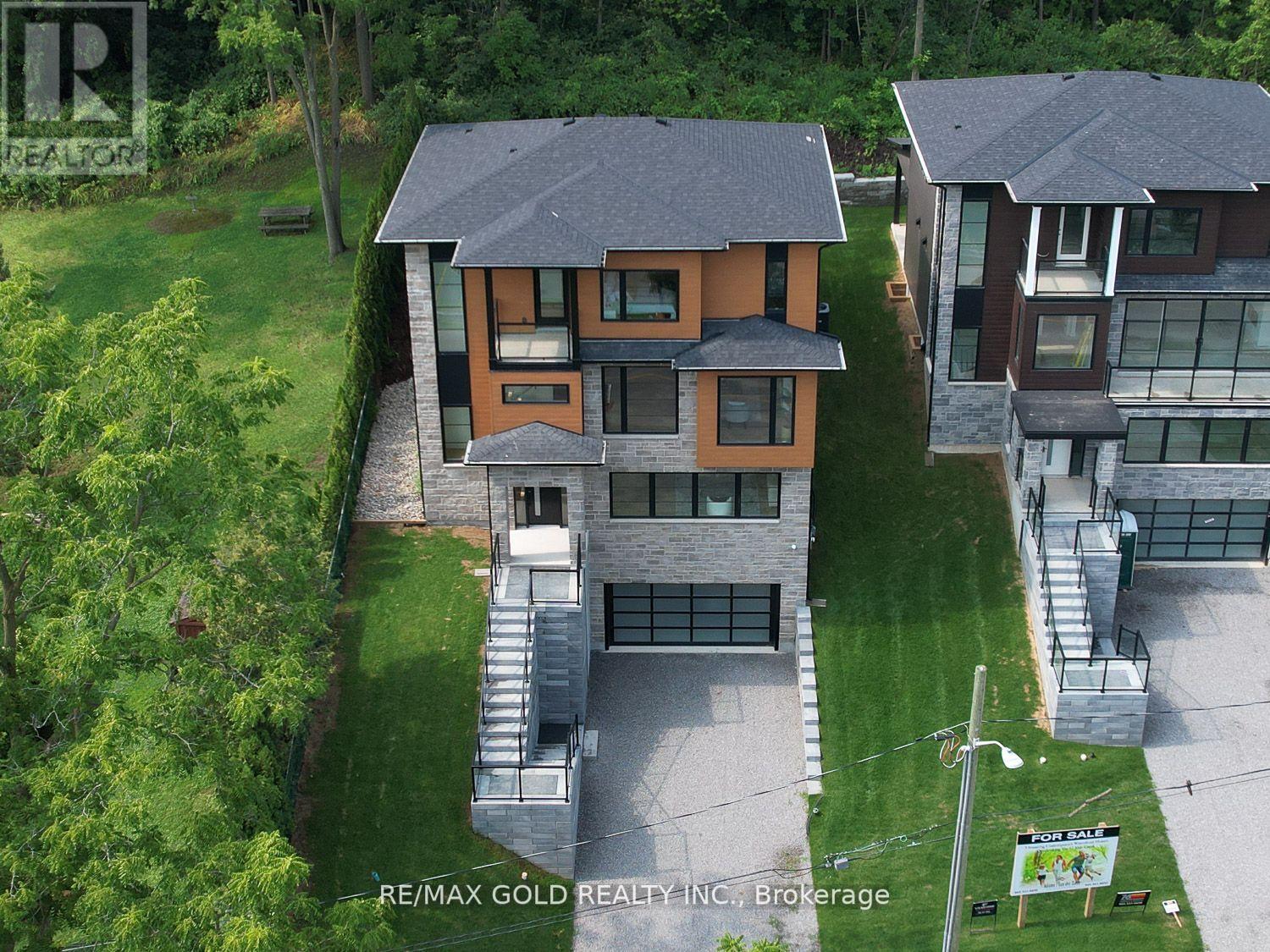 115 WELLAND VALE RD
