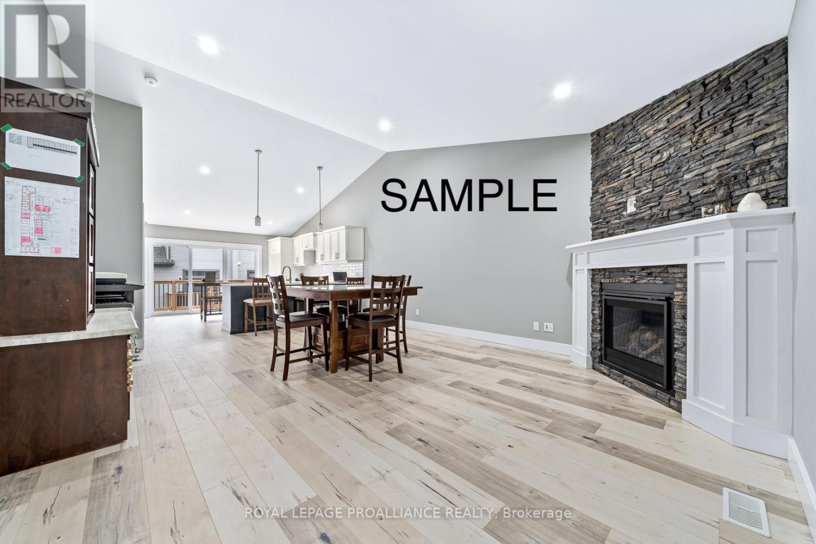 13 CLAYTON JOHN AVE