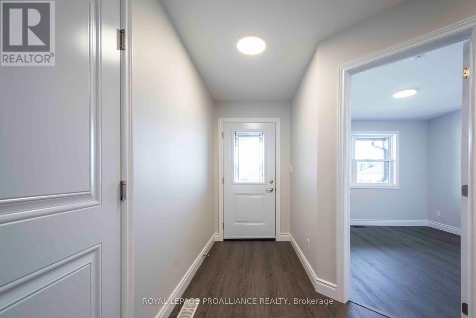 13 CLAYTON JOHN AVE