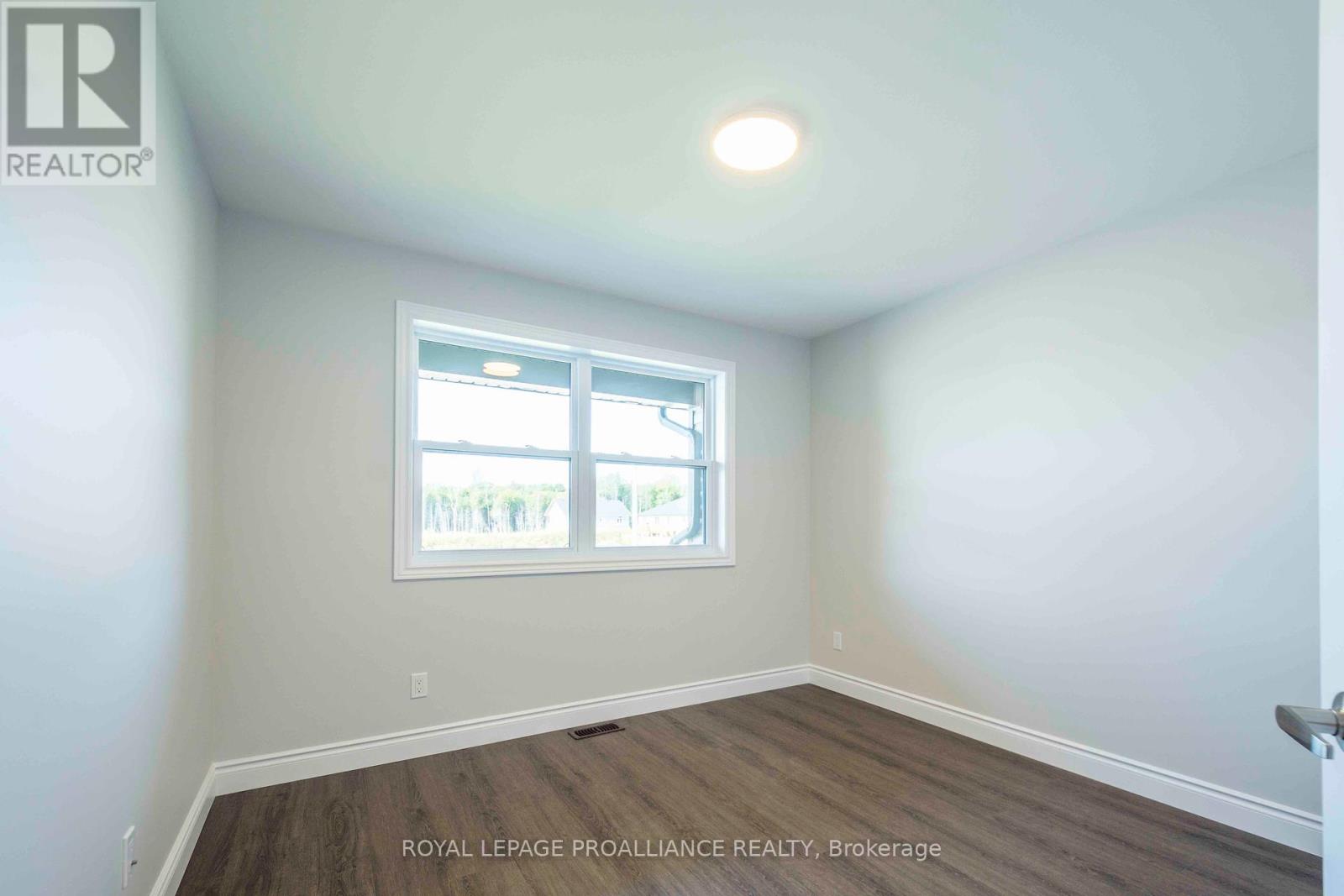 13 CLAYTON JOHN AVE