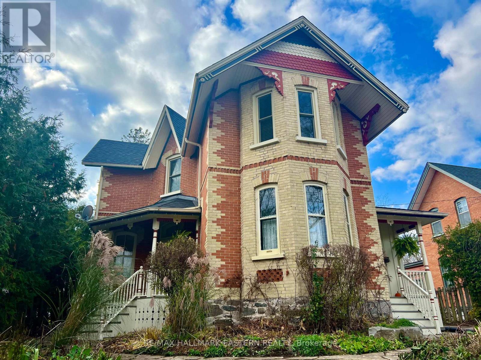 41 VICTORIA AVE N