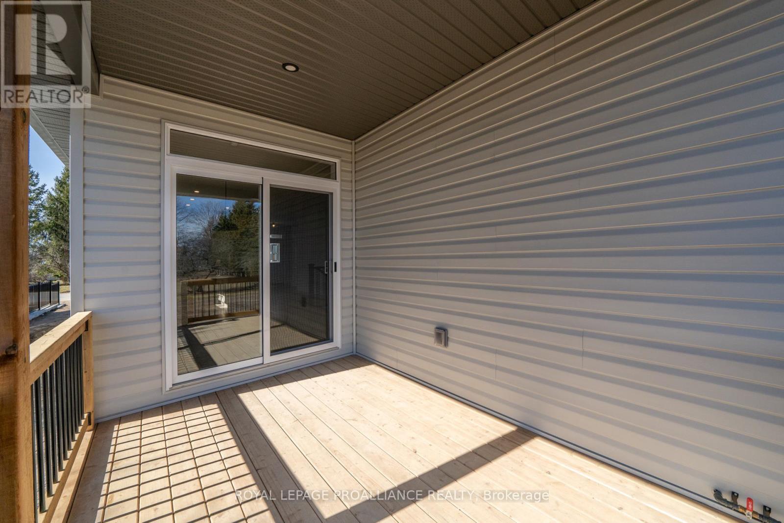 41 CLAYTON JOHN AVE