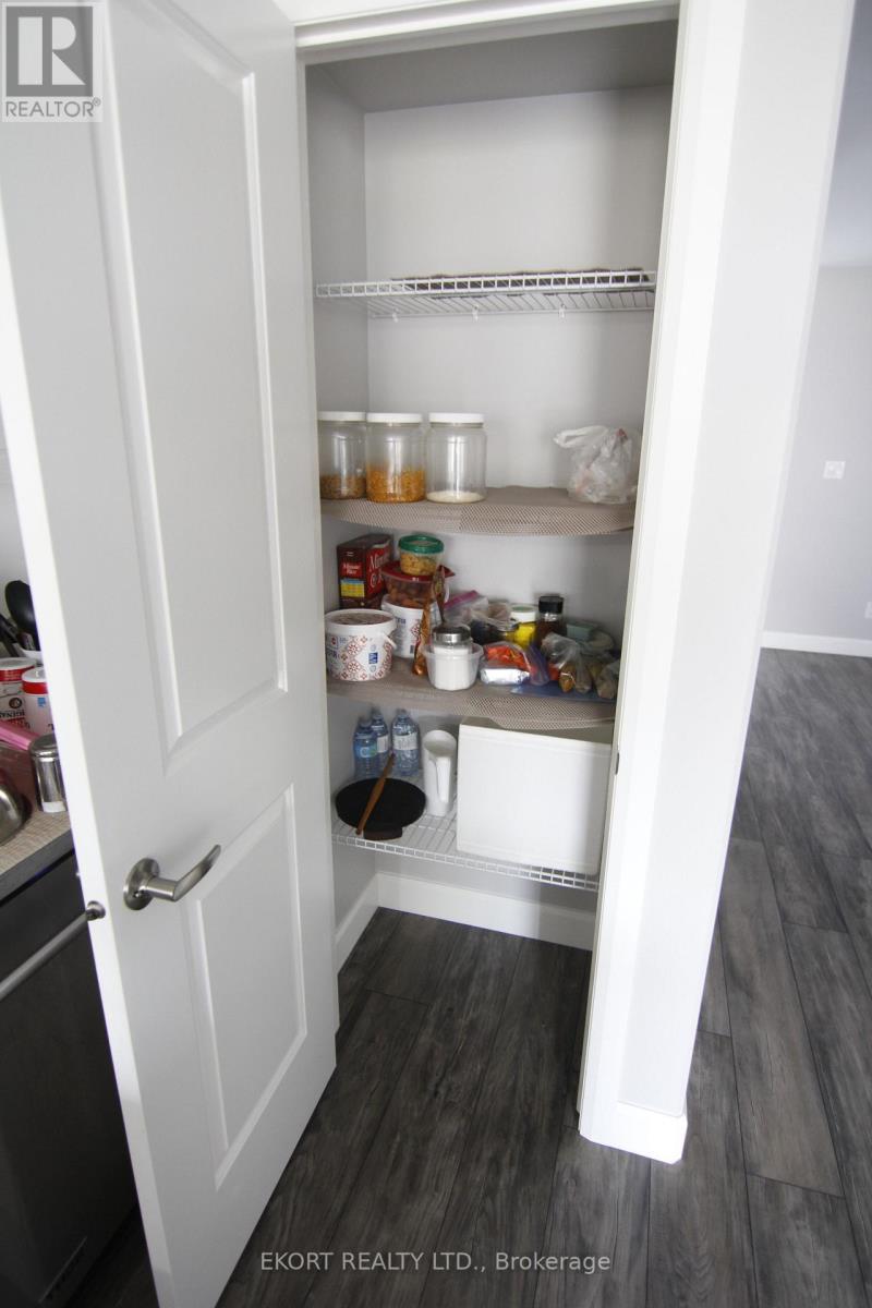 38 DEWAL PL