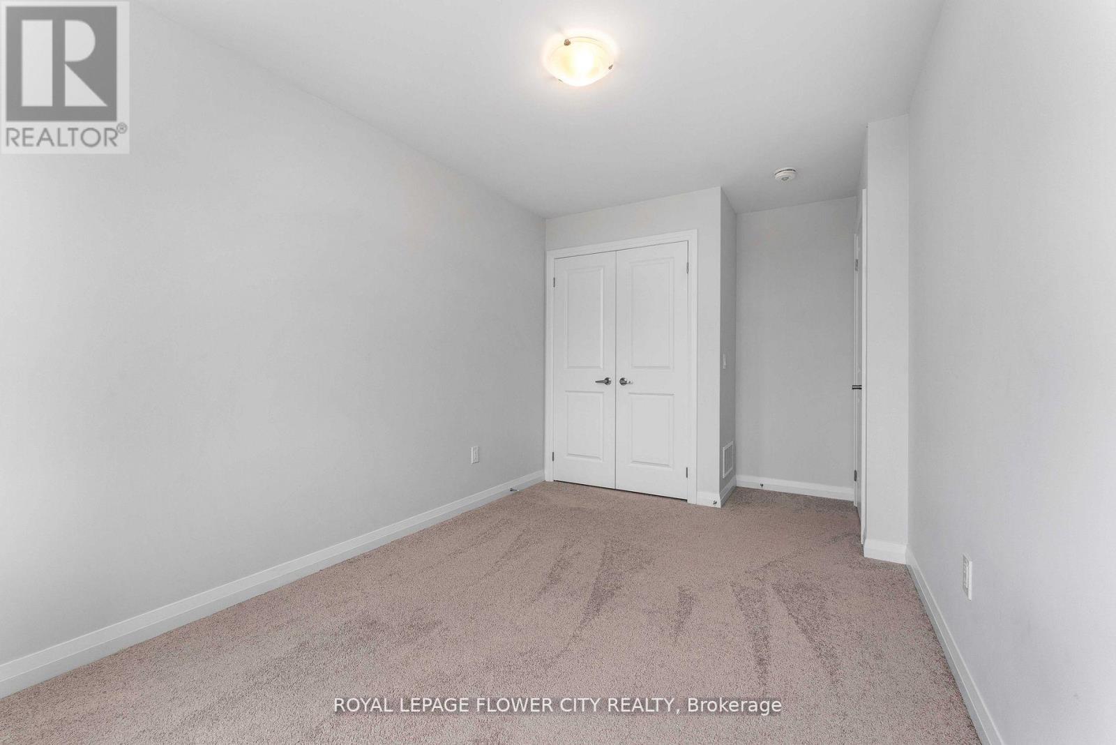 914 SOBESKI AVE