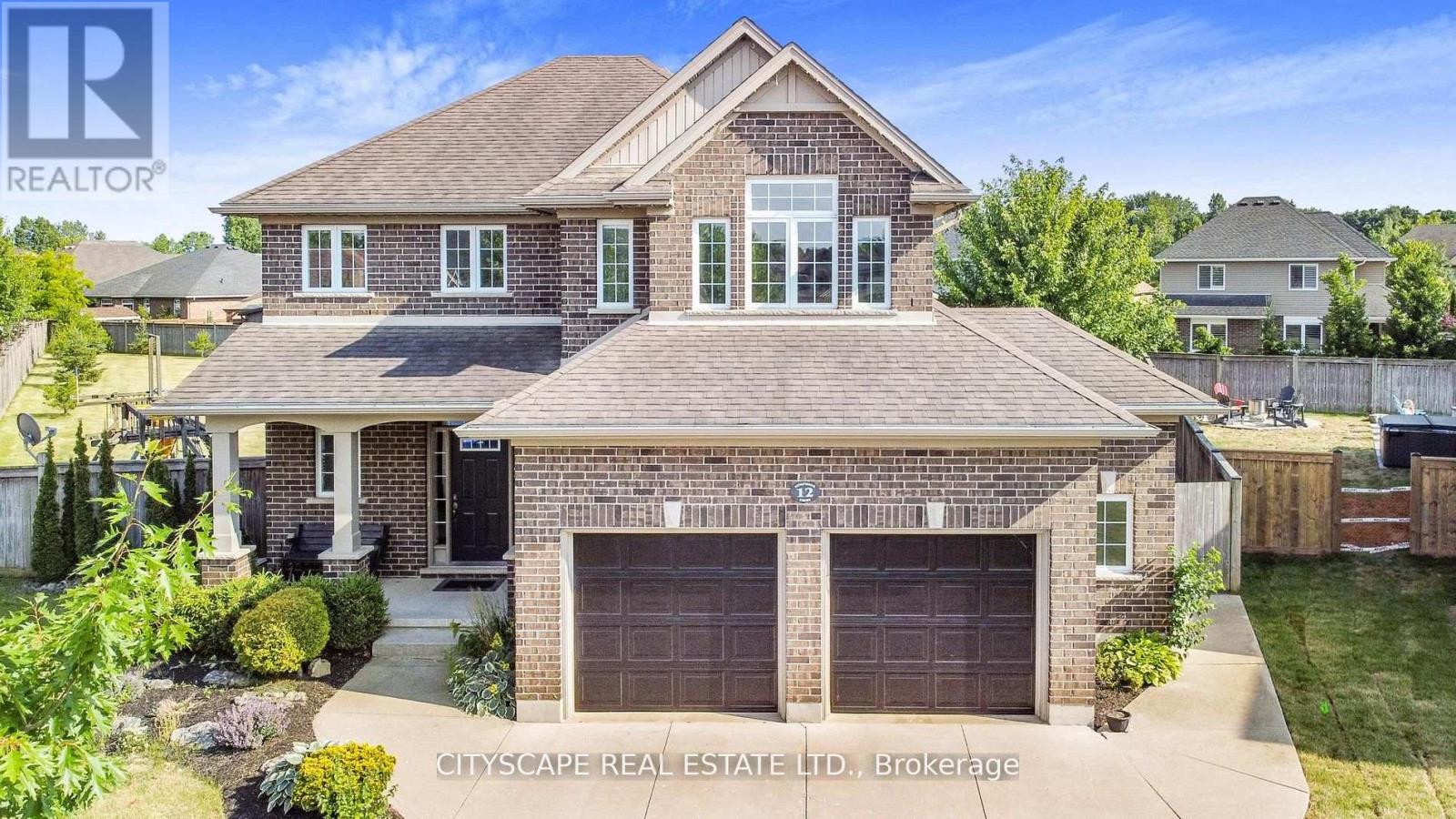 12 KINGFISHER CRT