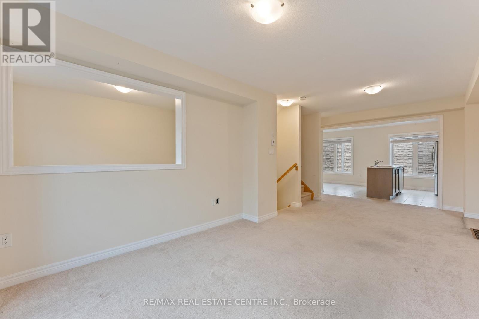 #42 -470 LINDEN DR, #42
