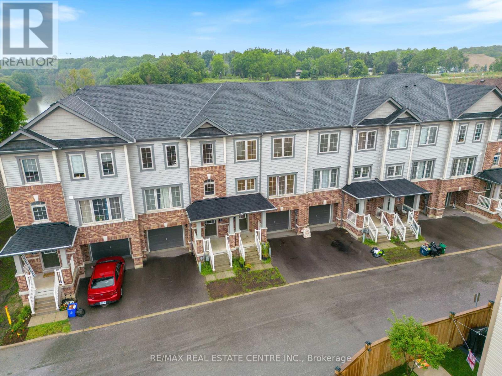 #42 -470 LINDEN DR, #42
