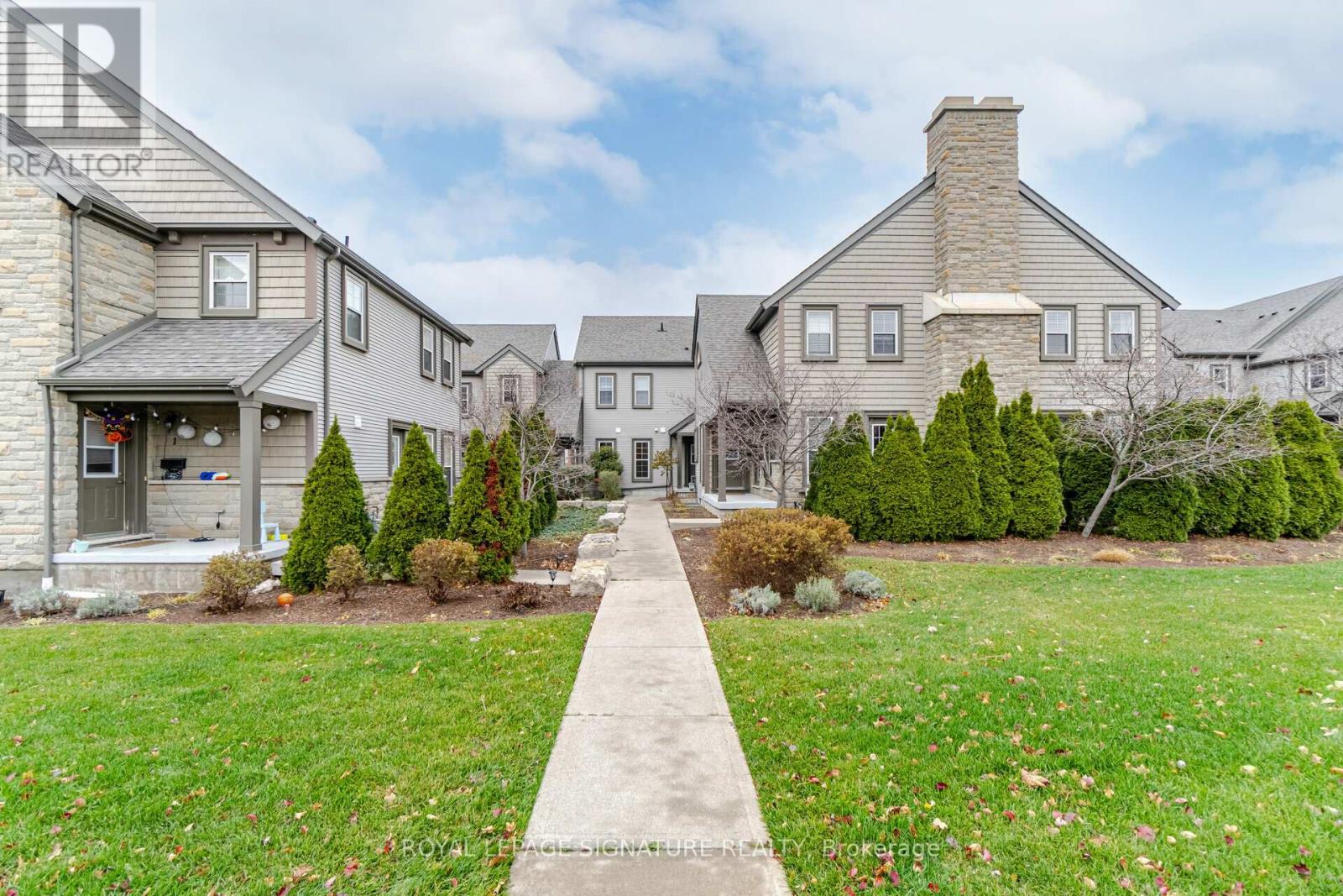 #6 -100 FREDERICK DR, #6