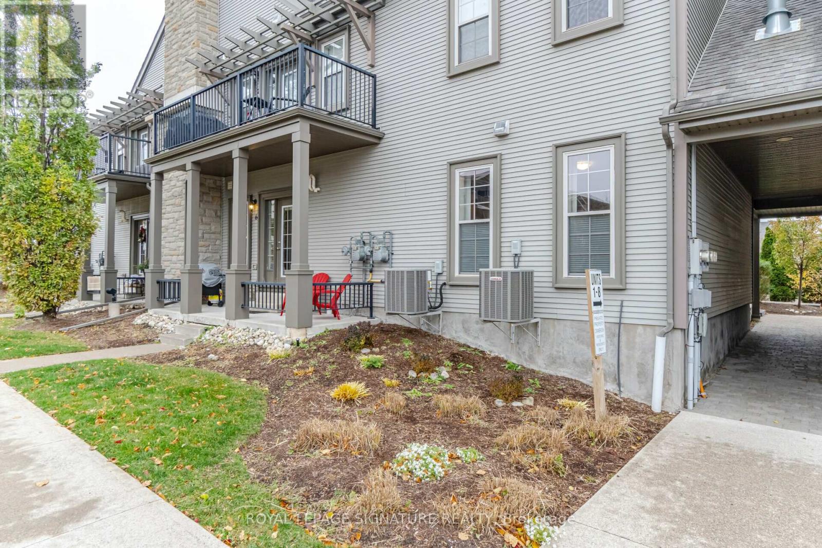 #6 -100 FREDERICK DR, #6