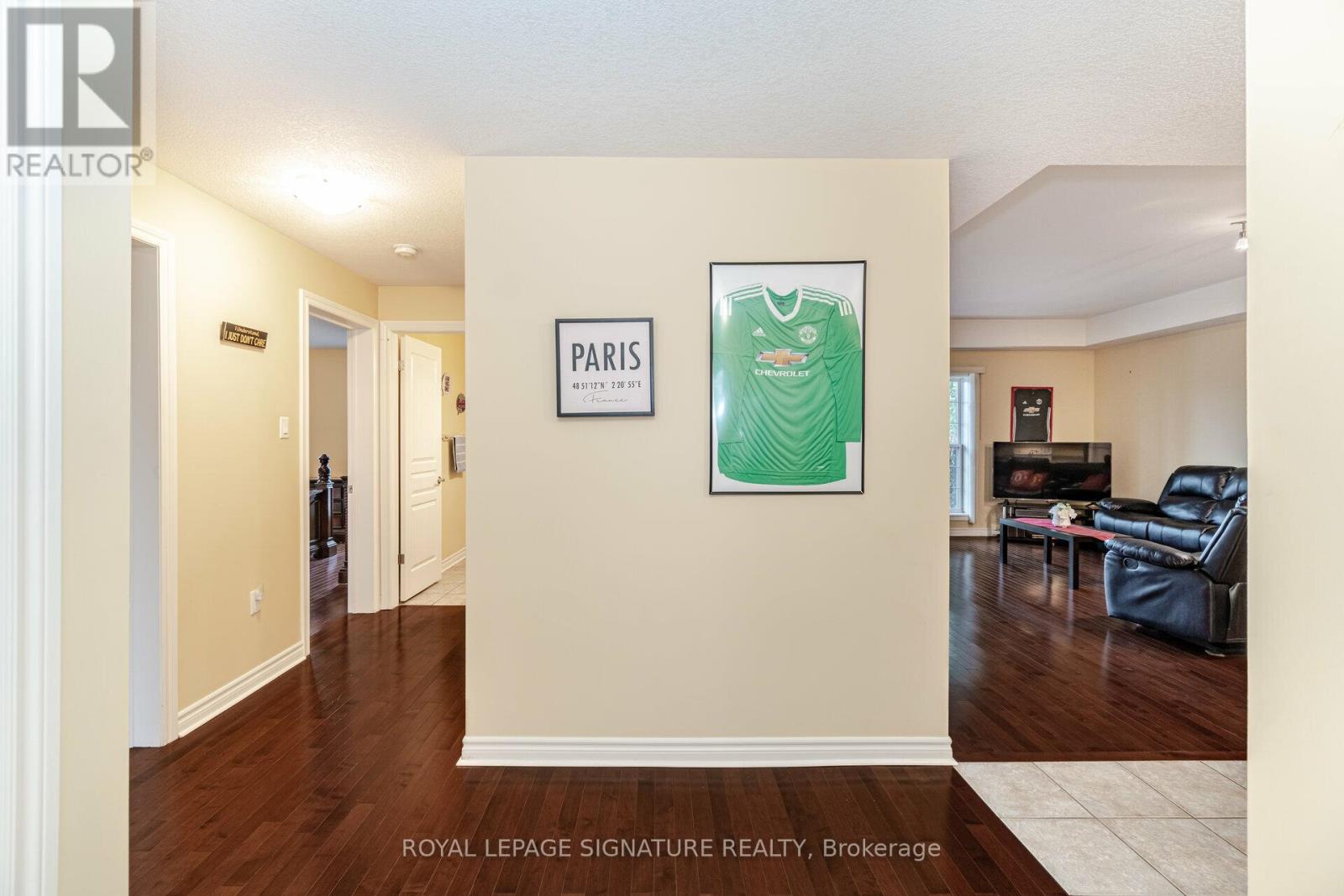 #6 -100 FREDERICK DR, #6